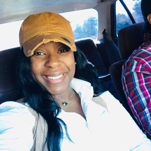 Meet your Posher, Contessa